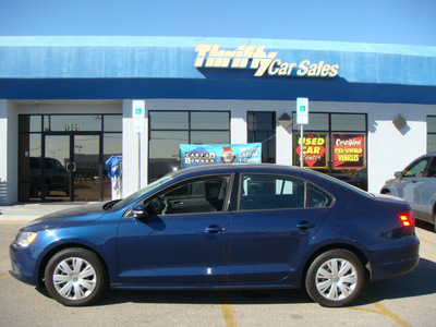 volkswagen jetta 2012 blue sedan 5 cylinders automatic 79936