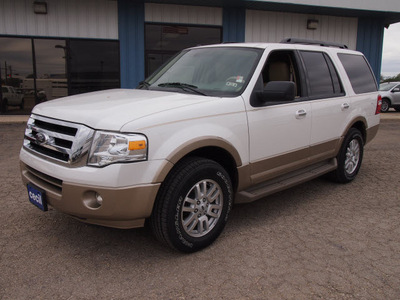 ford expedition 2013 white suv xlt flex fuel 8 cylinders 2 wheel drive automatic 78861