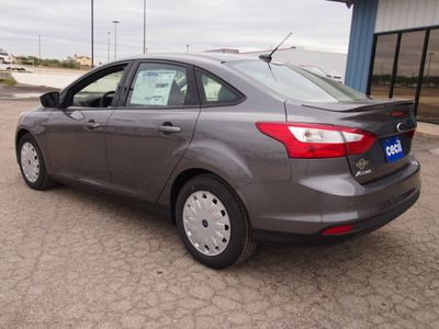 ford focus 2013 gray sedan se flex fuel 4 cylinders front wheel drive automatic 78861