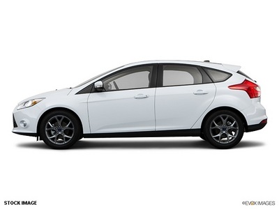 ford focus 2013 blue hatchback se flex fuel 4 cylinders front wheel drive not specified 77338