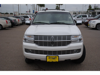 lincoln navigator 2010 white suv 8 cylinders automatic 78572