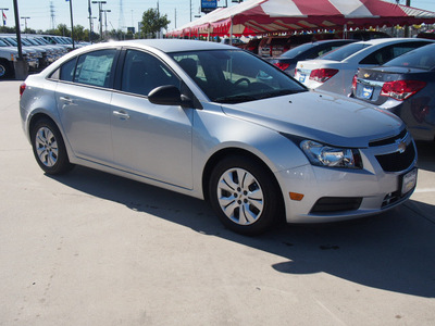 chevrolet cruze 2013 silver sedan ls 4 cylinders not specified 77090