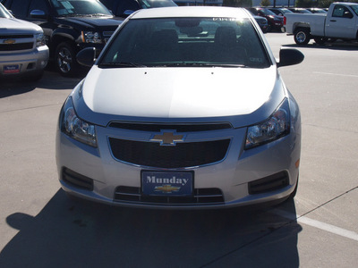 chevrolet cruze 2013 silver sedan ls 4 cylinders not specified 77090