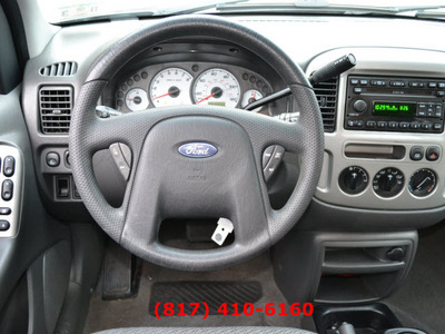 ford escape 2004 dk  blue suv xlt gasoline 6 cylinders front wheel drive automatic 76051