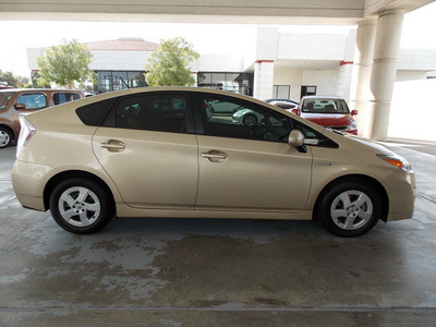 toyota prius 2010 tan iii hybrid 4 cylinders front wheel drive automatic 77477