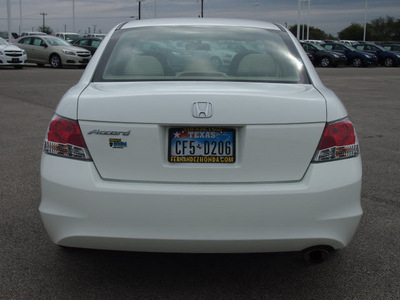 honda accord 2010 white sedan lx p gasoline 4 cylinders front wheel drive automatic 78009