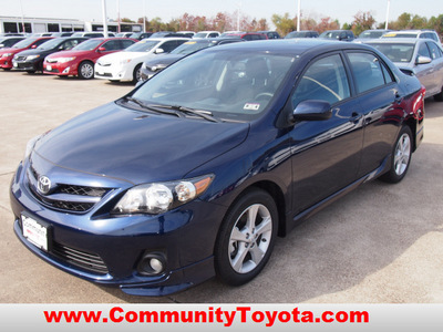 toyota corolla 2013 blue sedan s gasoline 4 cylinders front wheel drive automatic 77521