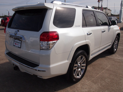 toyota 4runner 2012 white suv limited gasoline 6 cylinders 2 wheel drive automatic 77521