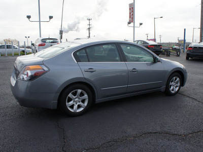 nissan altima 2009 gray sedan gasoline 4 cylinders front wheel drive automatic 19153