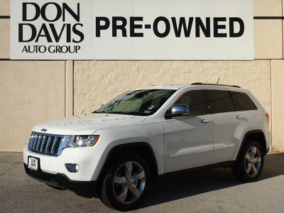jeep grand cherokee 2013 white suv overland gasoline 6 cylinders 2 wheel drive automatic 76011