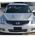 nissan altima 2011 silver sedan 2 5s gasoline 4 cylinders front wheel drive cont  variable trans  78233