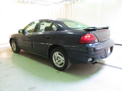 pontiac grand am 2001 dk  blue sedan se gasoline 4 cylinders front wheel drive automatic 44883