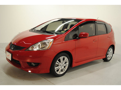 honda fit 2009 red hatchback sport gasoline 4 cylinders front wheel drive automatic 77025