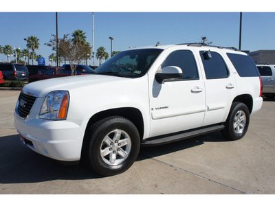 gmc yukon 2007 white suv slt flex fuel 8 cylinders rear wheel drive not specified 77566