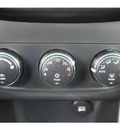 dodge avenger 2011 white sedan heat flex fuel 6 cylinders front wheel drive not specified 77566
