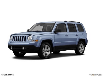 jeep patriot 2013 suv sport gasoline 4 cylinders front wheel drive automatic 77375