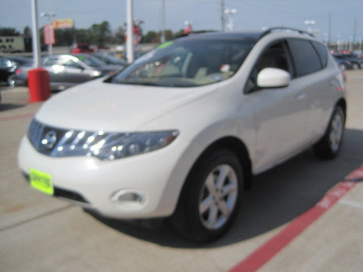 nissan murano 2010 off white suv gasoline 6 cylinders front wheel drive cont  variable trans  77301