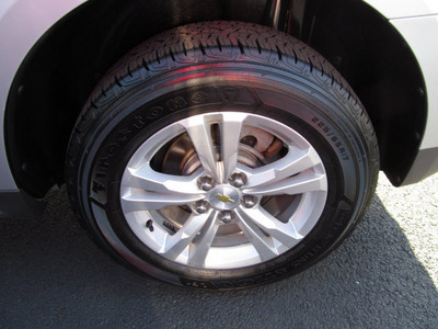 chevrolet equinox 2010 silver suv ls gasoline 4 cylinders front wheel drive automatic 45840