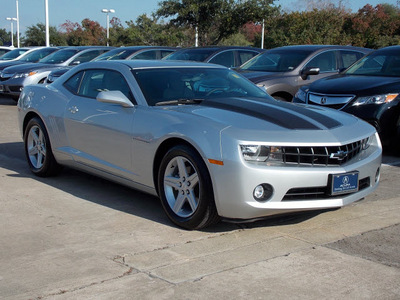 chevrolet camaro 2012 silver coupe lt gasoline 6 cylinders rear wheel drive automatic with overdrive 77074