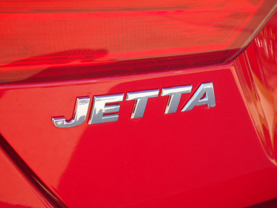 volkswagen jetta 2012 red sedan gasoline 4 cylinders front wheel drive automatic 76049