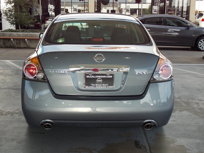 nissan altima 2011 gray sedan 2 5 s gasoline 4 cylinders front wheel drive shiftable automatic 77477