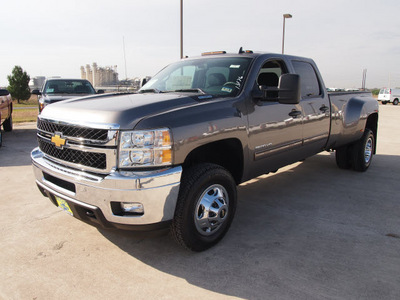 chevrolet silverado 3500hd 2013 brown lt diesel 8 cylinders 4 wheel drive automatic 78155