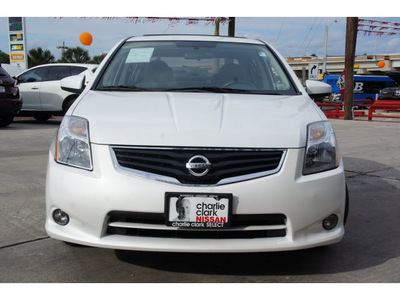 nissan sentra 2010 white sedan 2 0 sl gasoline 4 cylinders front wheel drive automatic with overdrive 78520