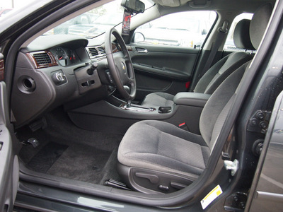 chevrolet impala 2013 dk  gray sedan lt flex fuel 6 cylinders front wheel drive not specified 77090