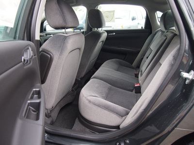 chevrolet impala 2013 dk  gray sedan lt flex fuel 6 cylinders front wheel drive not specified 77090