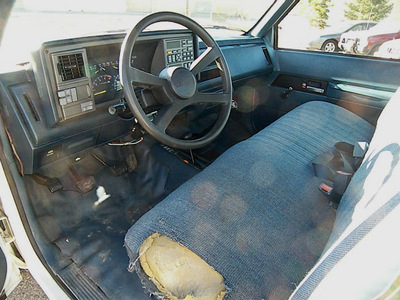 gmc 3500 sierra 1994 white pickup truck sl v8 3 speed w overdrive 81212