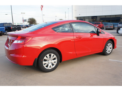 honda civic 2012 red coupe lx gasoline 4 cylinders front wheel drive not specified 77034