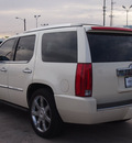 cadillac escalade 2009 white suv flex fuel 8 cylinders all whee drive automatic 79110
