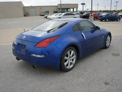 nissan 350z 2005 blue coupe gasoline 6 cylinders rear wheel drive automatic 75119
