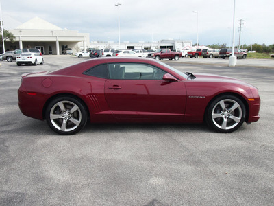 chevrolet camaro 2010 red coupe ss gasoline 8 cylinders rear wheel drive automatic 78016