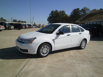 ford focus 2008 white sedan se gasoline 4 cylinders front wheel drive automatic 75503
