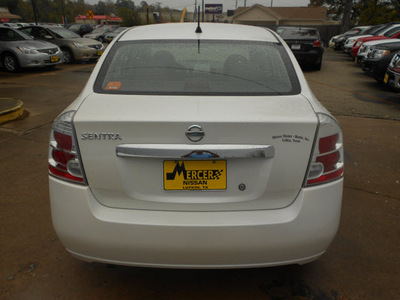 nissan altima 2011 white coupe 3 5 sr gasoline 6 cylinders front wheel drive automatic 75901