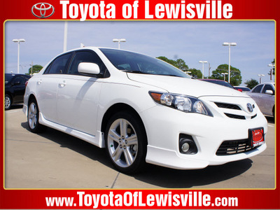 toyota corolla 2013 white sedan s gasoline 4 cylinders front wheel drive automatic 75067