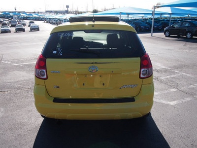 toyota matrix 2004 yellow hatchback xr gasoline 4 cylinders front wheel drive automatic 76234