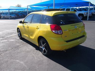 toyota matrix 2004 yellow hatchback xr gasoline 4 cylinders front wheel drive automatic 76234