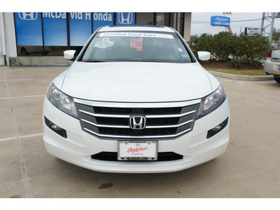 honda accord crosstour 2011 white wagon ex gasoline 6 cylinders front wheel drive not specified 77034
