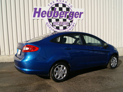 ford fiesta 2011 blue flame sedan s gasoline 4 cylinders front wheel drive automatic 80905