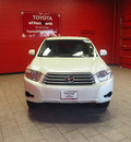 toyota highlander 2008 white suv gasoline 6 cylinders all whee drive automatic 76116