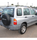 chevrolet tracker 2004 silver suv 6 cylinders automatic 78501