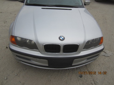 bmw 323i