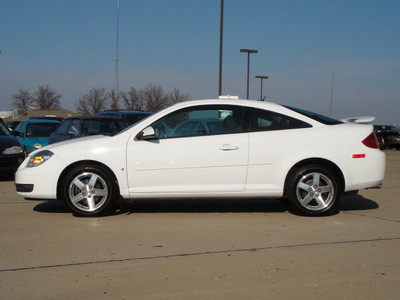 pontiac g5 2009 white coupe gasoline 4 cylinders front wheel drive automatic 62034
