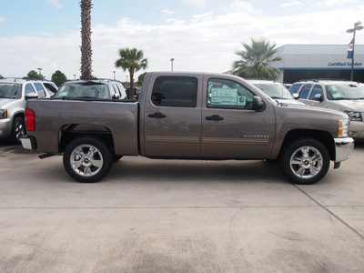 chevrolet silverado 1500 2013 brown all star edition flex fuel 8 cylinders 2 wheel drive 20  x 8 5in chrm cladfog lm 77090