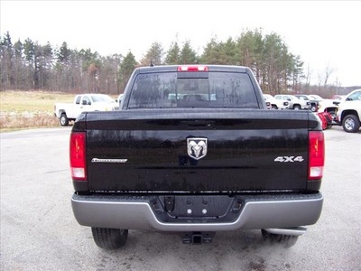 ram 1500 2013 black outdoorsman gasoline 8 cylinders 4 wheel drive automatic 44024