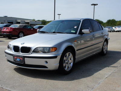 bmw 3 series 2005 silver sedan 325i 6 cylinders shiftable automatic 75070