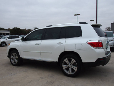 toyota highlander 2012 white suv limited gasoline 6 cylinders front wheel drive automatic 76011