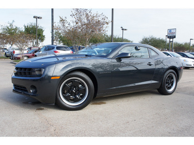 chevrolet camaro 2013 dk  gray coupe ls 6 cylinders not specified 77566